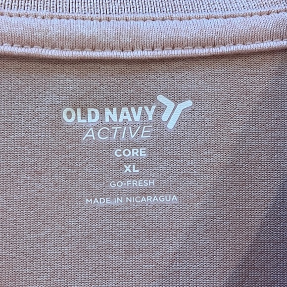 Old Navy men’s core performance pink polo XL - extra large - Picture 4 of 5